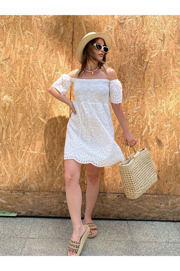 Kadın Beyaz Astarlı Fisto Elbise 