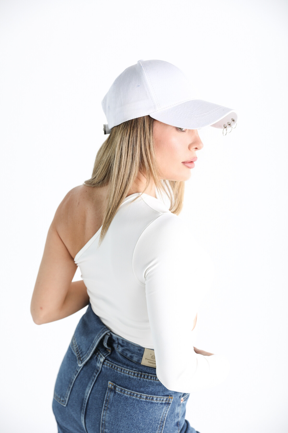 Kadın Dalgıç Kumaş Tek Omuz Bel Pencere Detay Bluz Beyaz