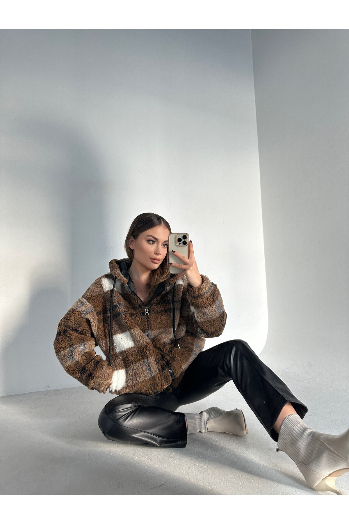 Kadın Ekose Desen Astarlı Kapüşonlu Teddy Mont  Kahverengi