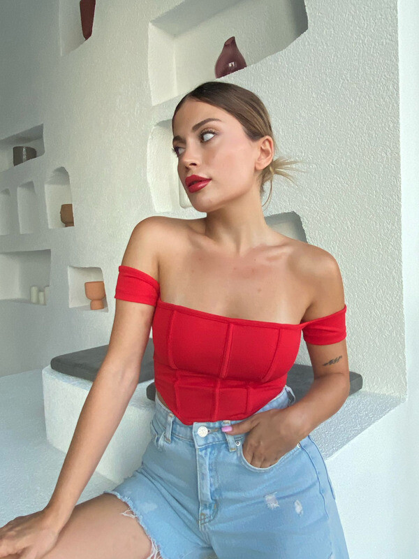 Kadın Kırmızı Madonna Yaka Büstiyer 