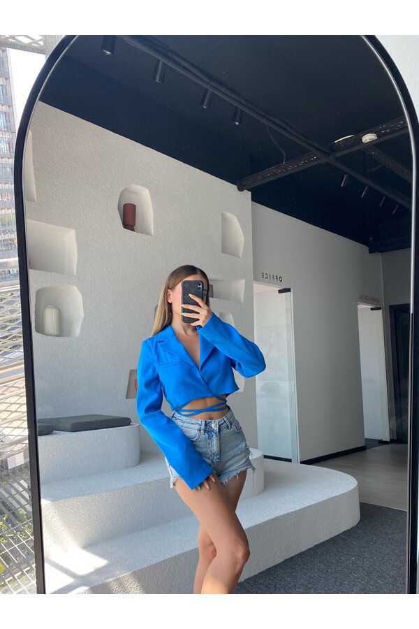 Kadın Mavi Bağlama Detaylı Astarlı Ceket 