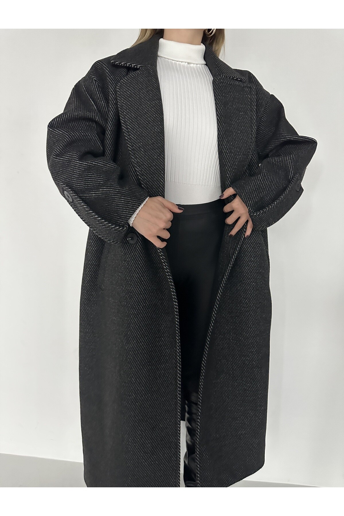 Kadın Oversize Astarlı Düğmeli Kaşe Kaban  Gri