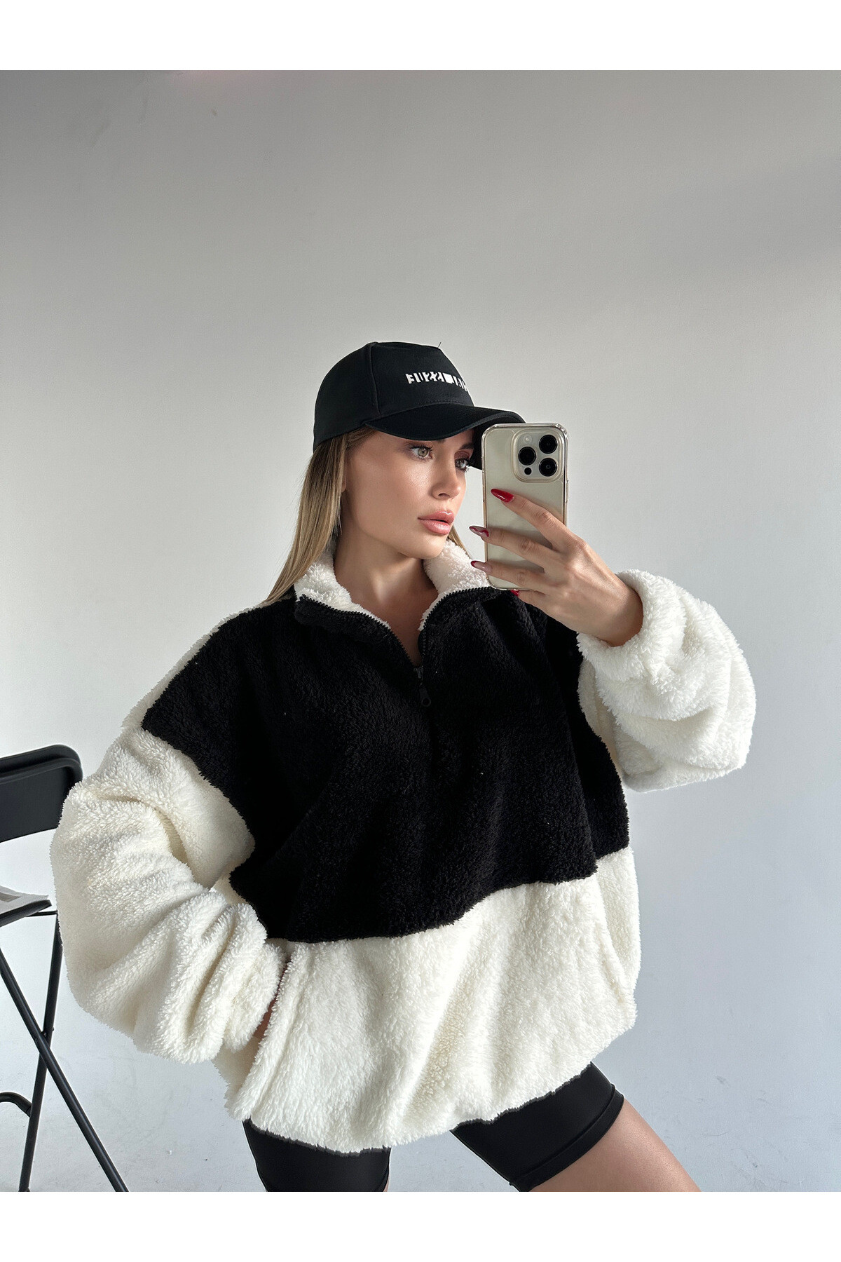 Kadın Oversize Fermuar Yaka Teddy Peluş Sweat  Siyah