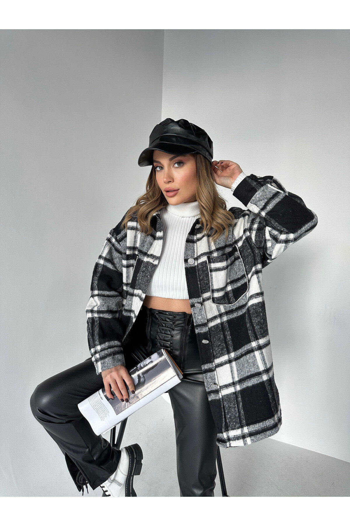 Kadın Taş Detaylı Oversize Ekose Desen Gömlek Ceket  Siyah Beyaz