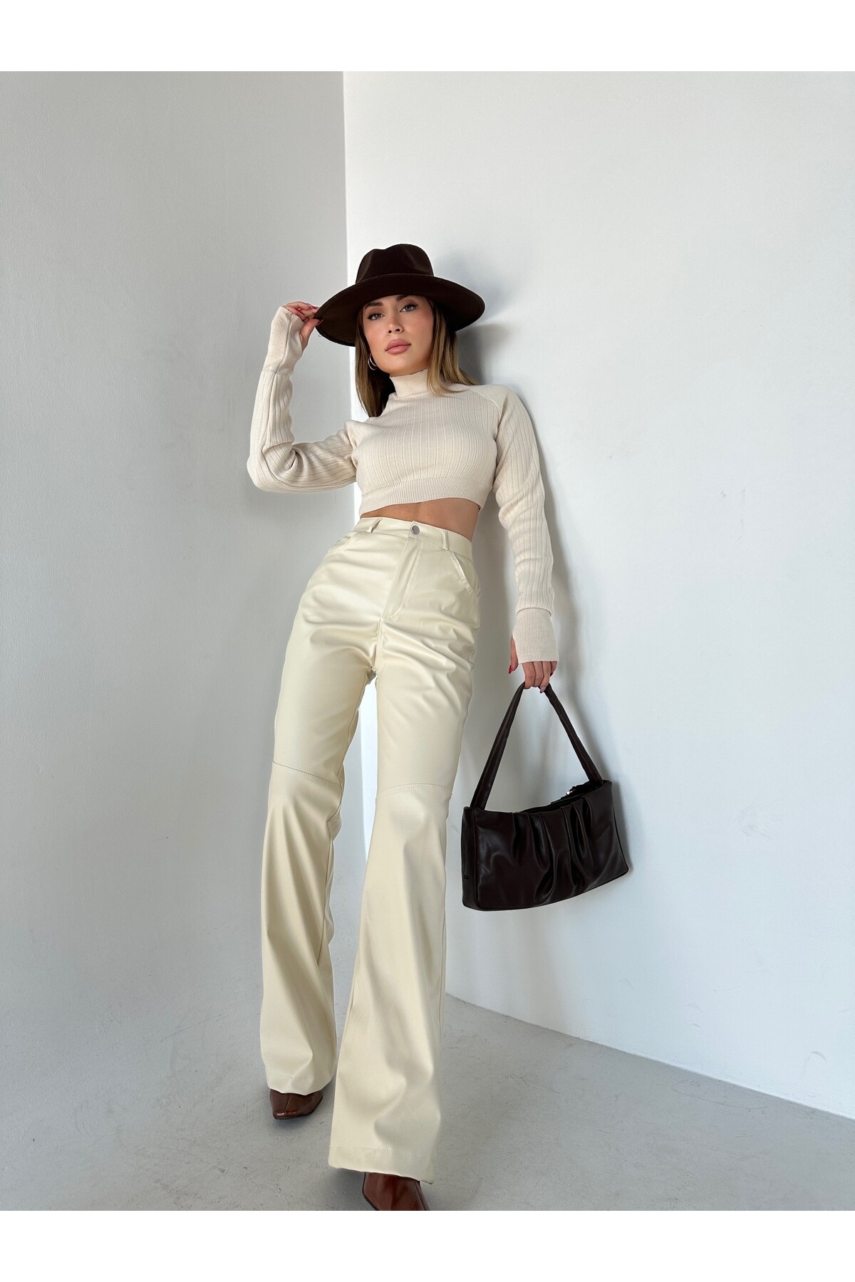 Kadın Taş Yüksek Bel İçi Şardonlu Deri Pantolon  Taş