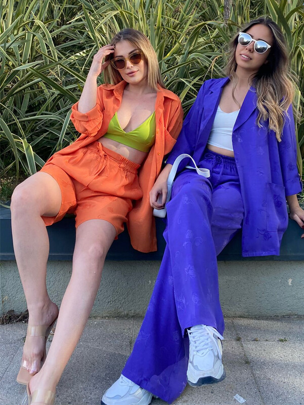 Kadın Turuncu Jakarlı Şortlu Takım 