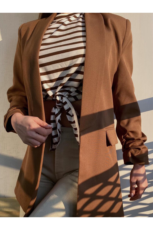 Kahverengi Astarlı Kolları Büzgülü Blazer Ceket 