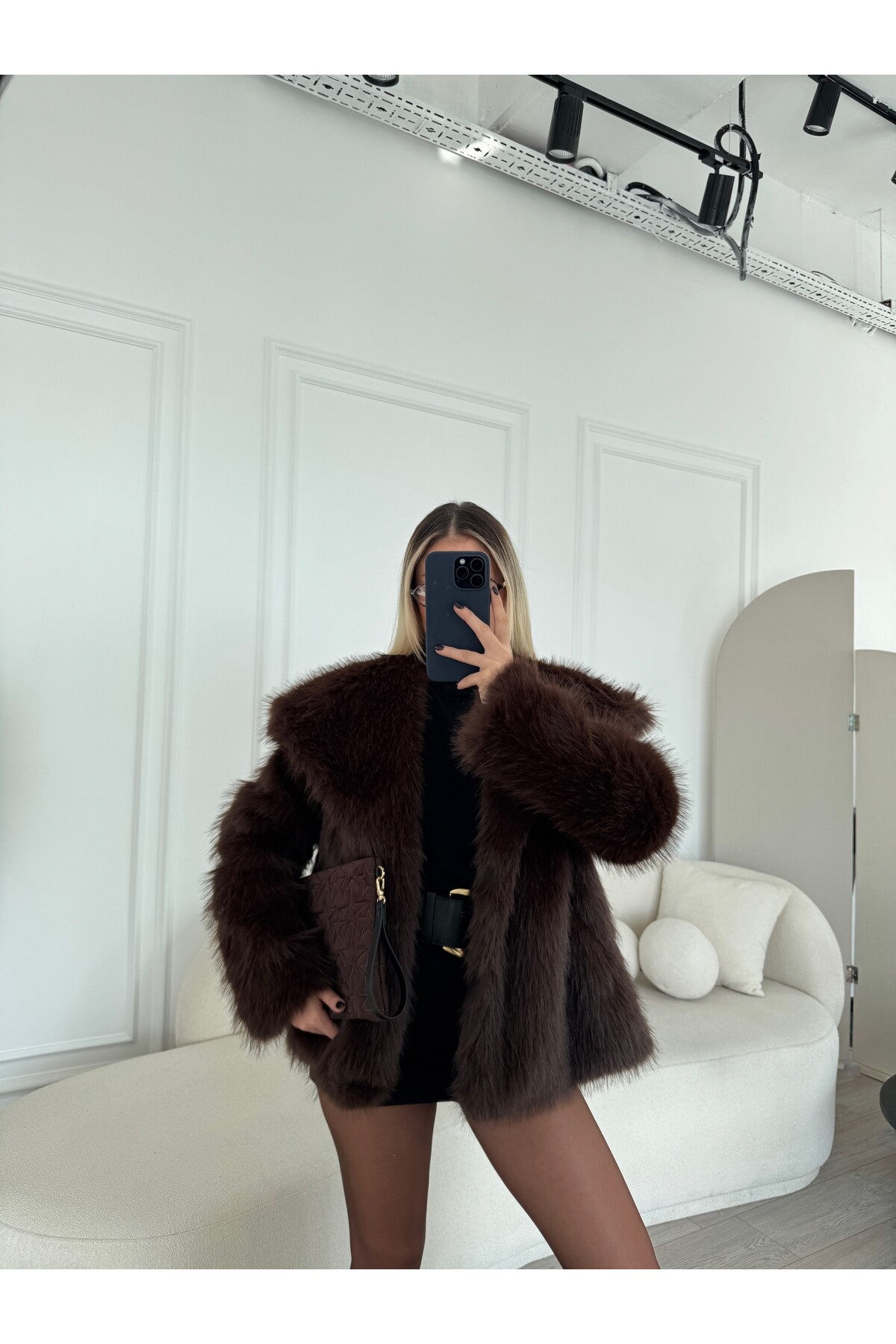 Kadın Acı Kahve Astarlı Cepli Kürk Ceket