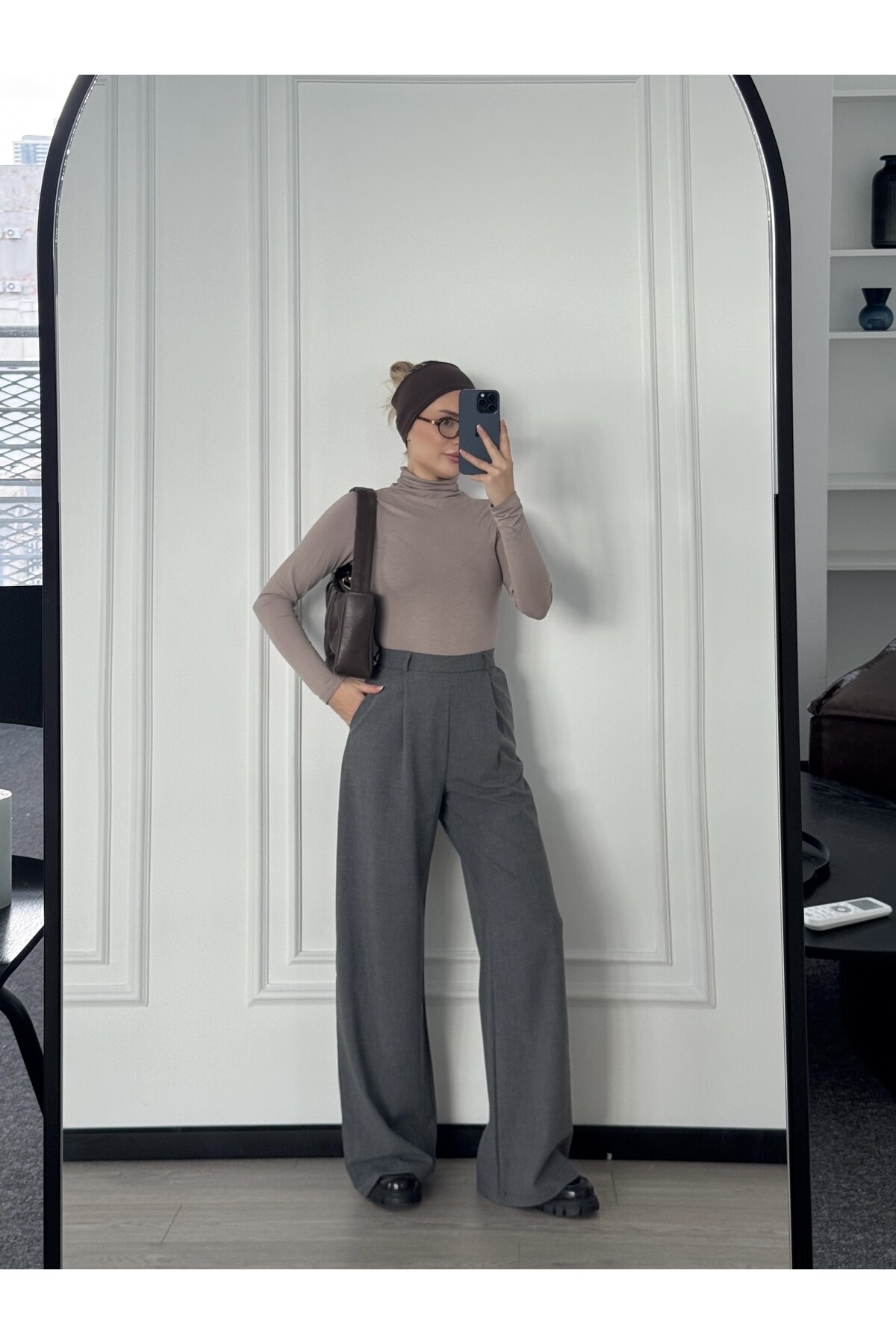 Gri Poliviskon Kumaş Pileli Palazzo Kesim Pantolon