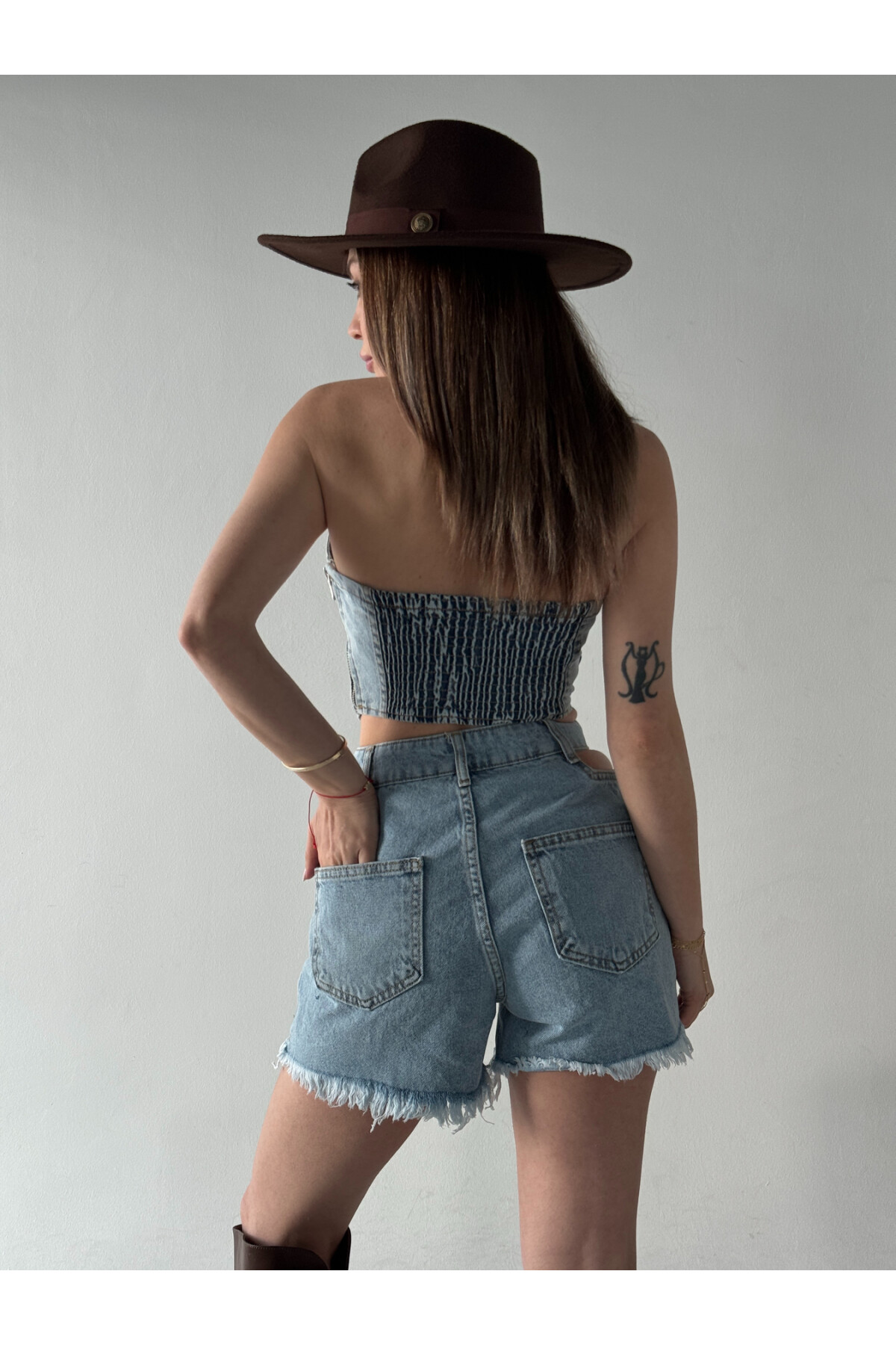 Kadın Açık Mavi Denim Straplez Bluz