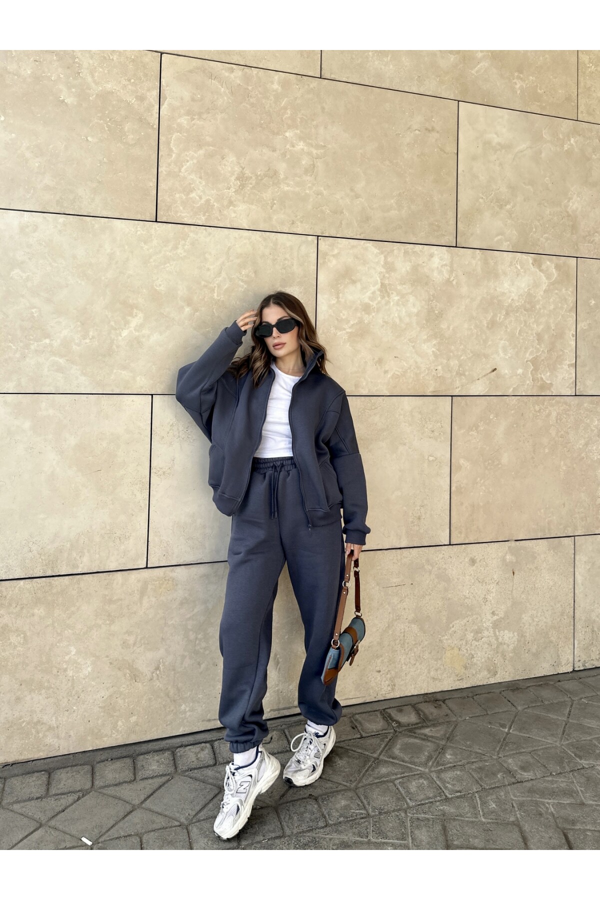 Kadın Antrasit Kolu Parçalı Eşofman Takımı