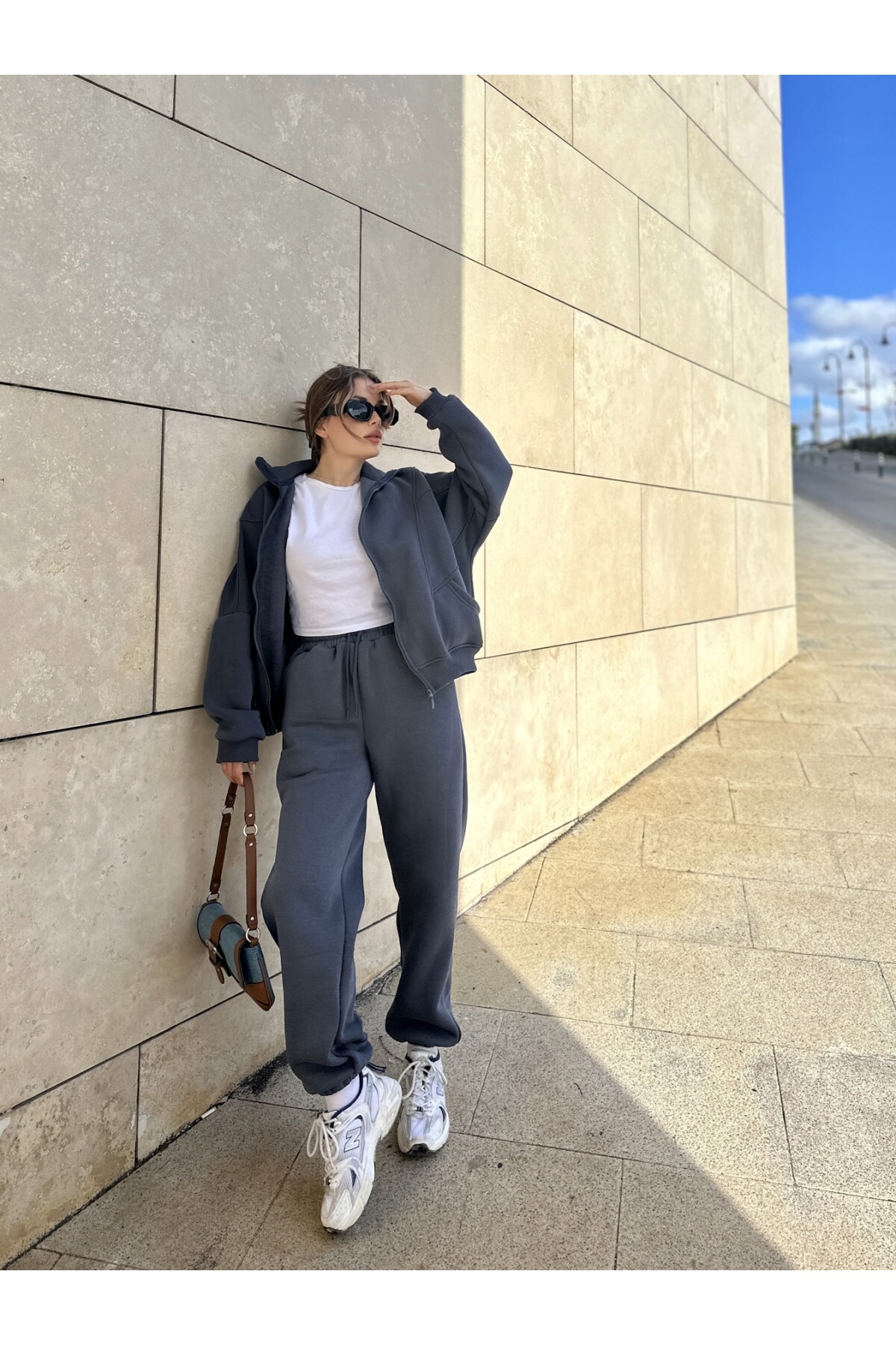 Kadın Antrasit Kolu Parçalı Eşofman Takımı