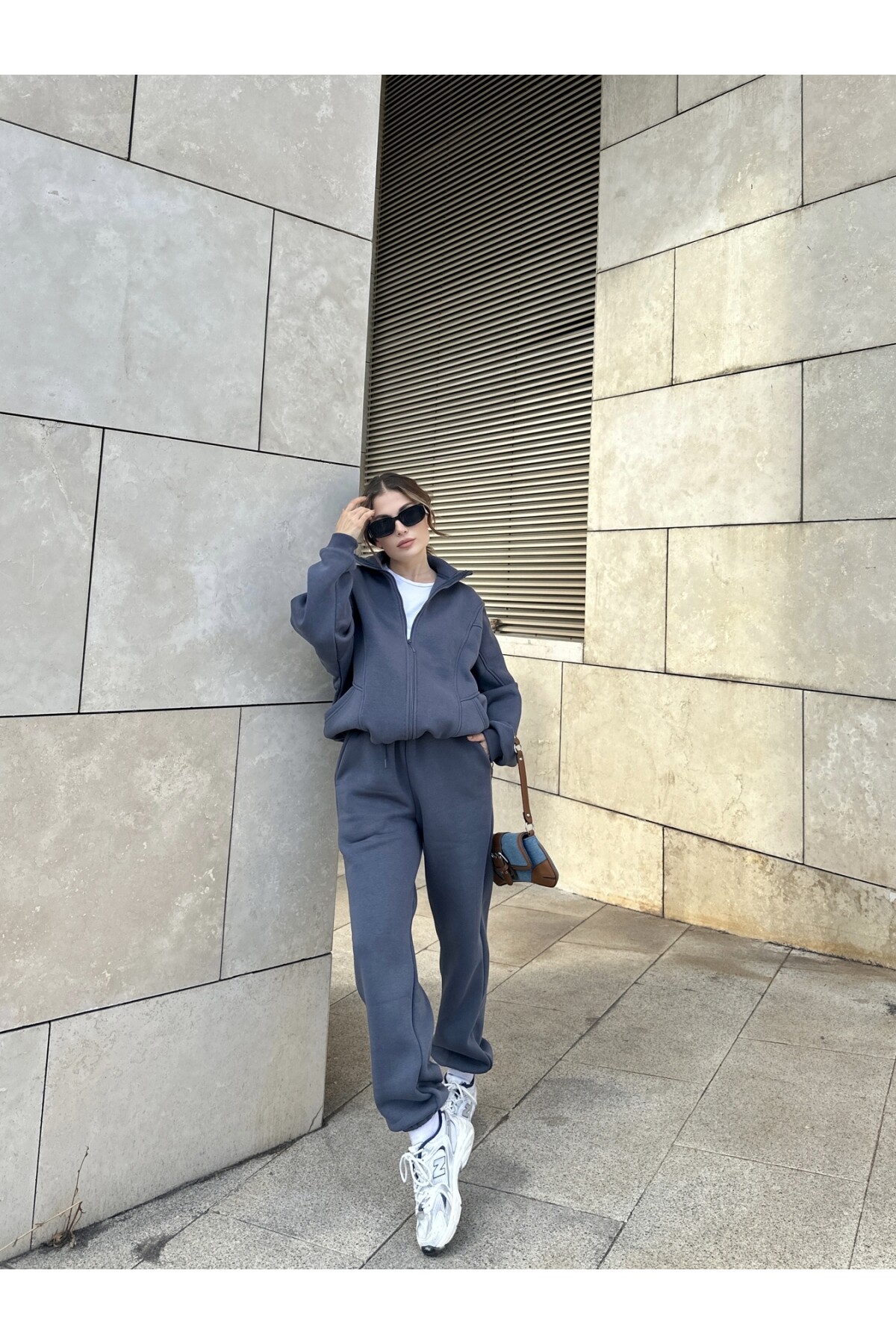 Kadın Antrasit Kolu Parçalı Eşofman Takımı