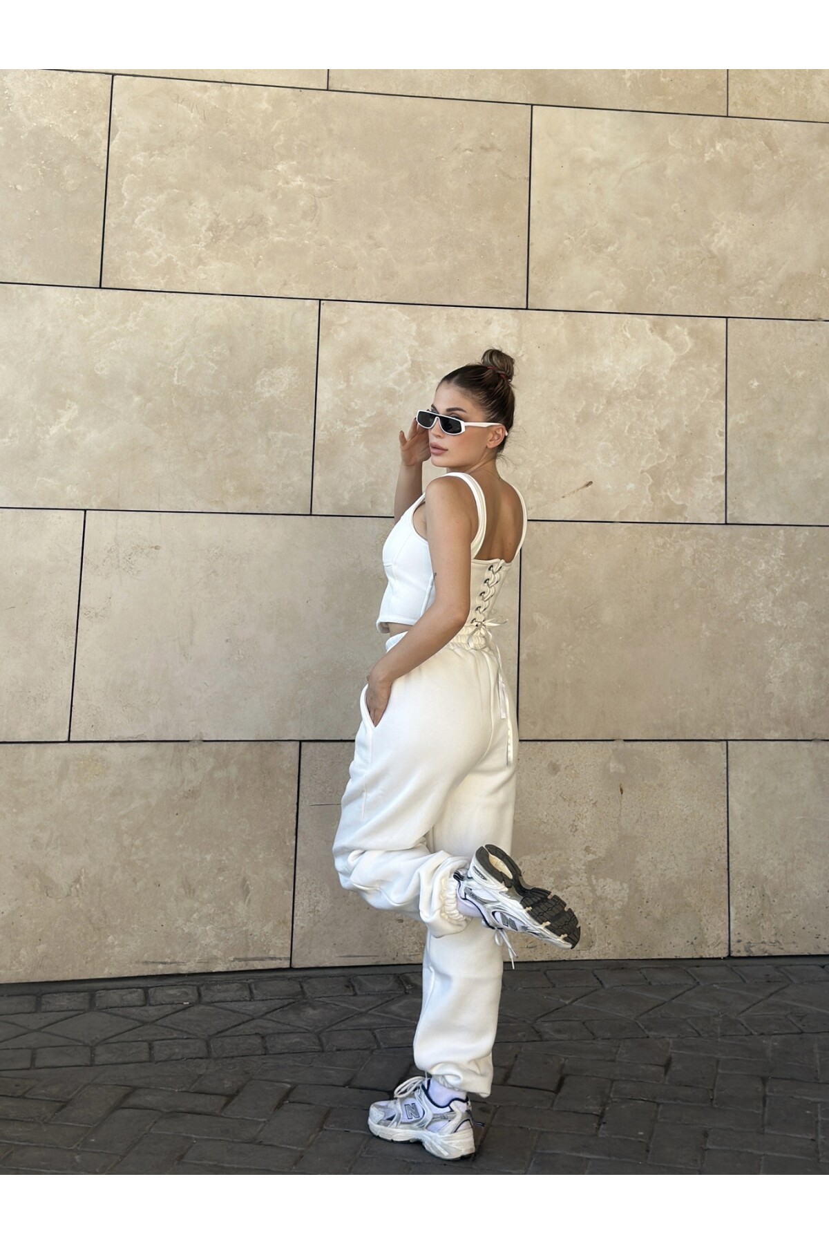 Kadın Kapüşonlu Crop Sweat Korseli Crop Pavlik 3 lü Eşofman Takımı