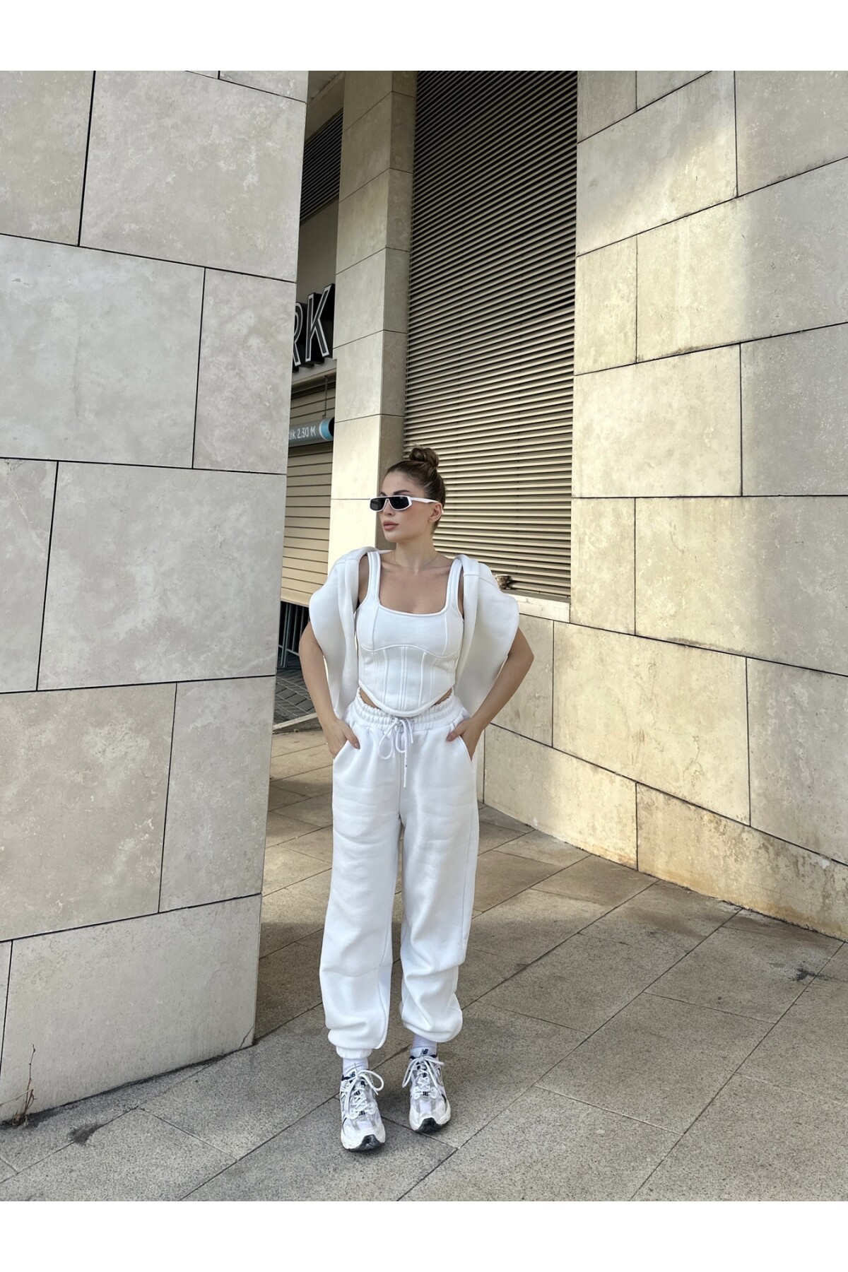 Kadın Kapüşonlu Crop Sweat Korseli Crop Pavlik 3 lü Eşofman Takımı