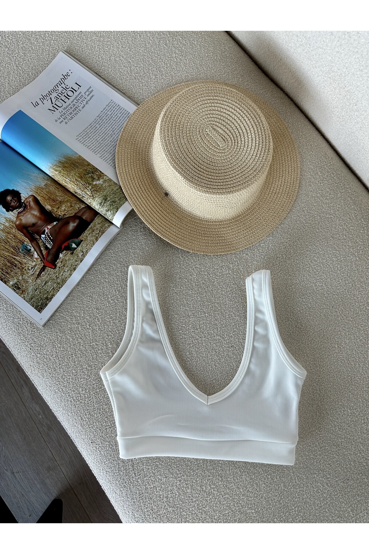 Kadın Beyaz V Yaka Fitilli Crop