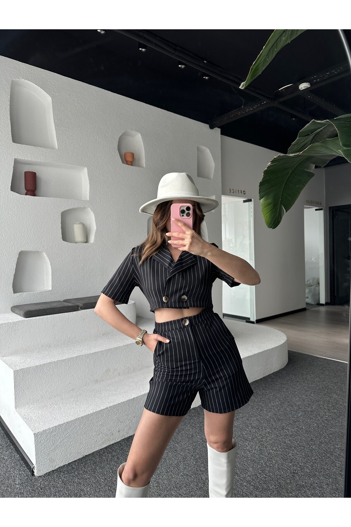 Kadın Çizgili Atlas Kumaş Şort Takım  Siyah