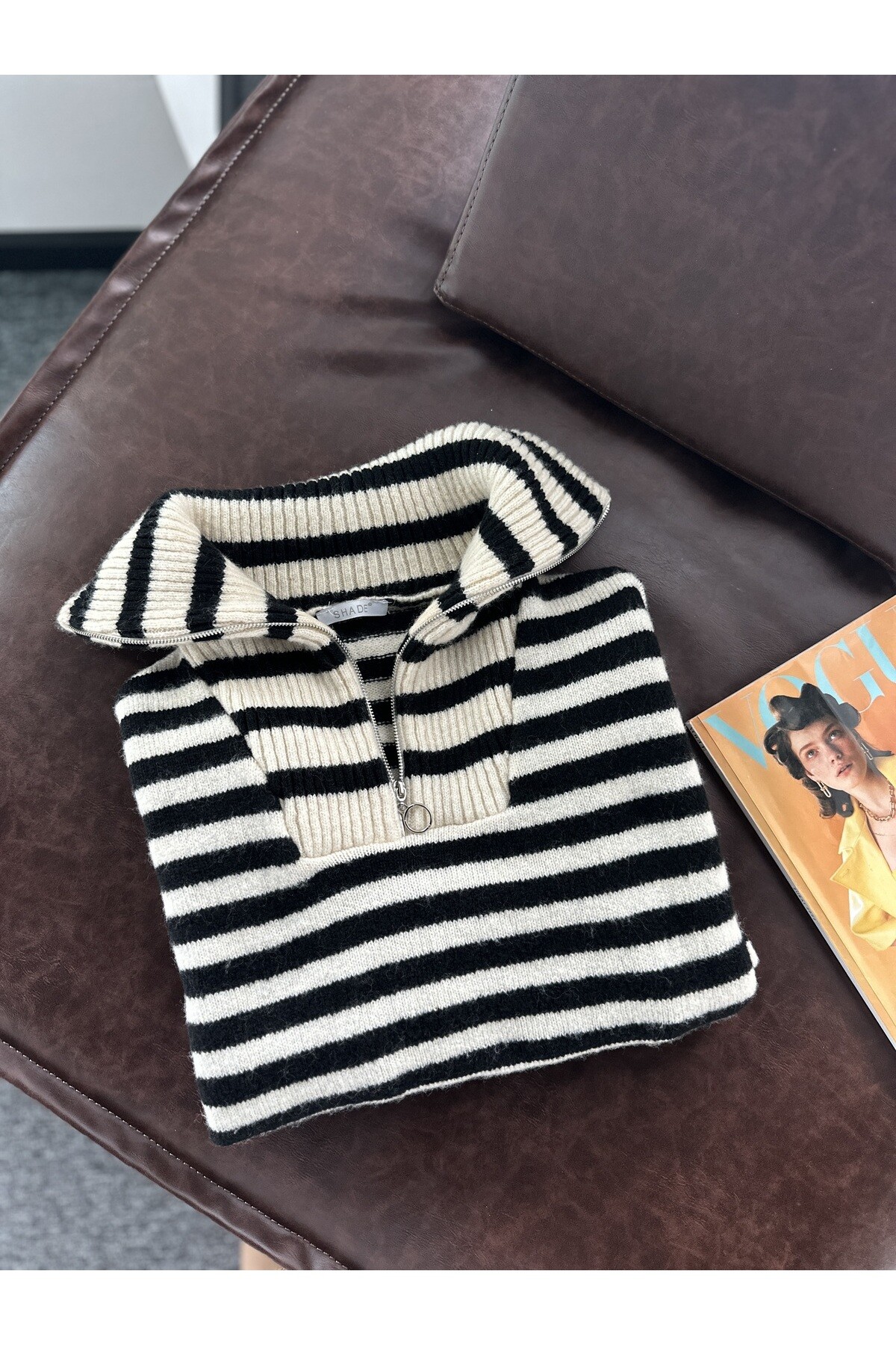 Kadın Çizgili Fermuarlı Triko Kazak Krem 