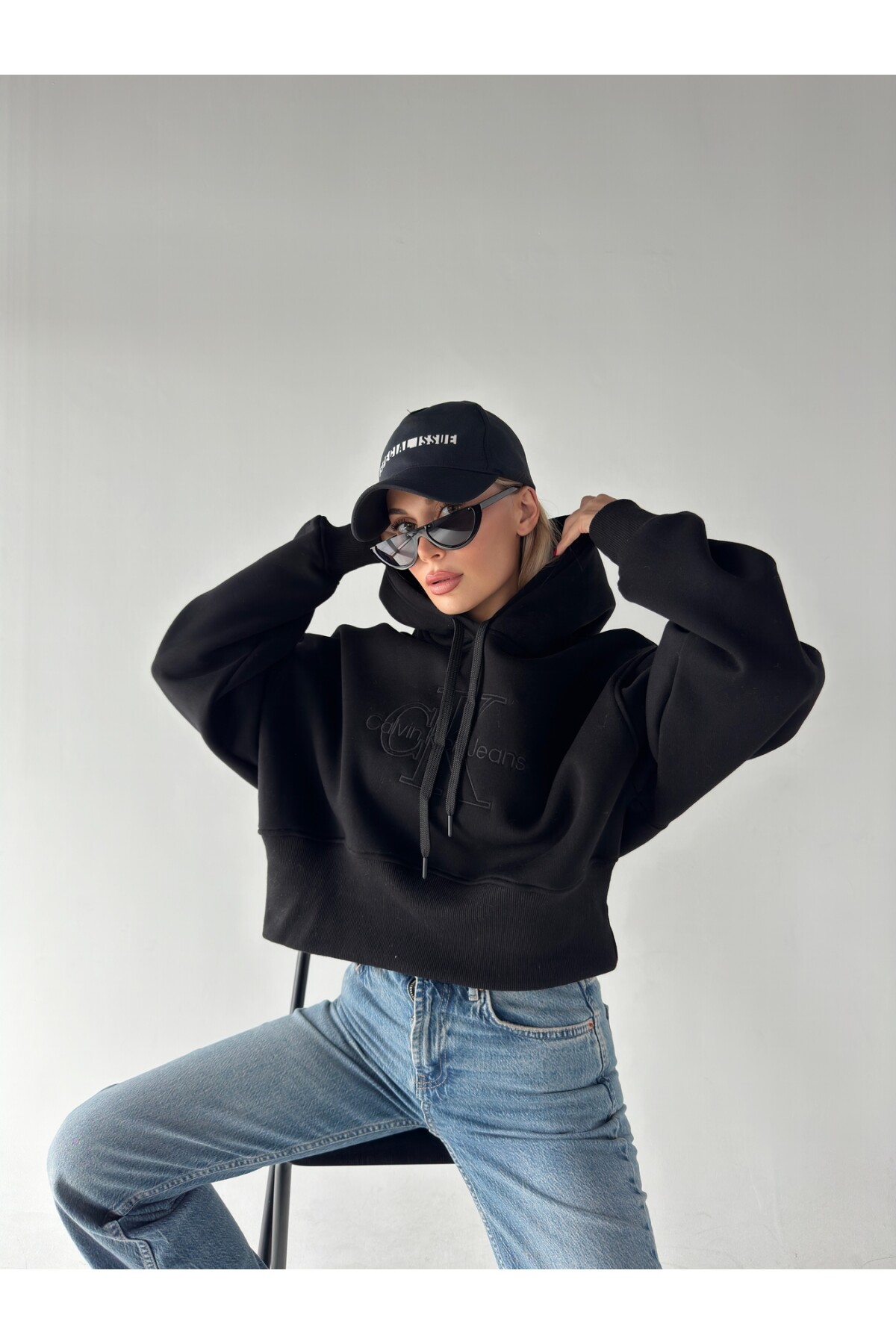 Kadın Siyah marka model şardonlu kapüşonlu sweatshirt