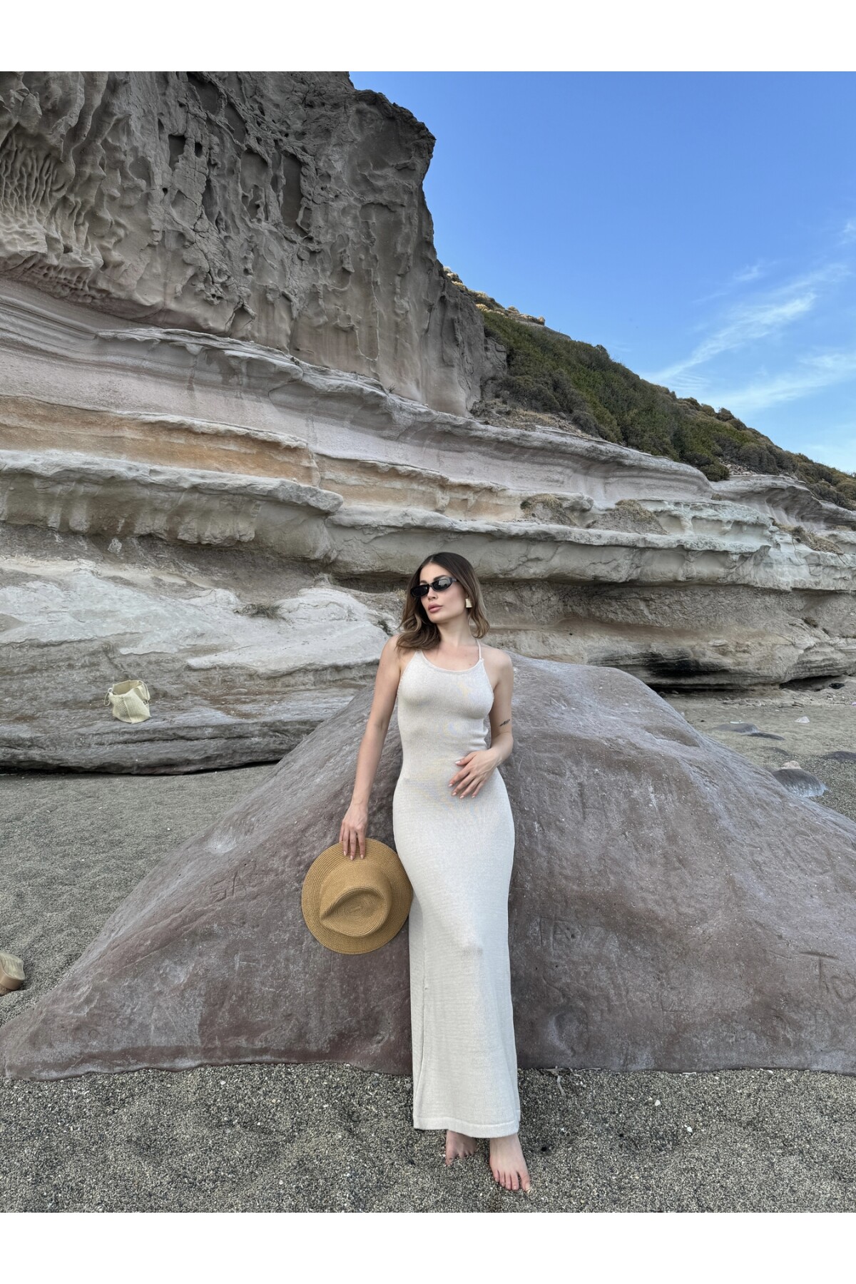 Kadın krem sırt dekolteli triko elbise