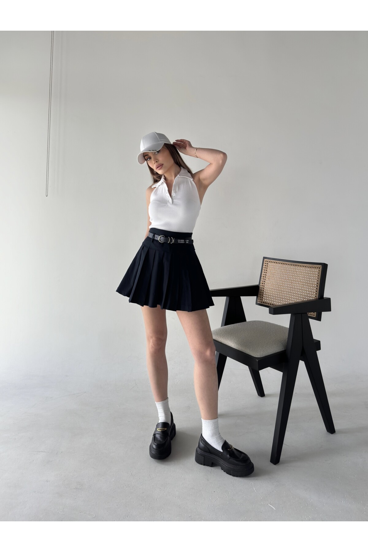 Kadın Lacivert Kemer Yazılı Pileli Mini Etek