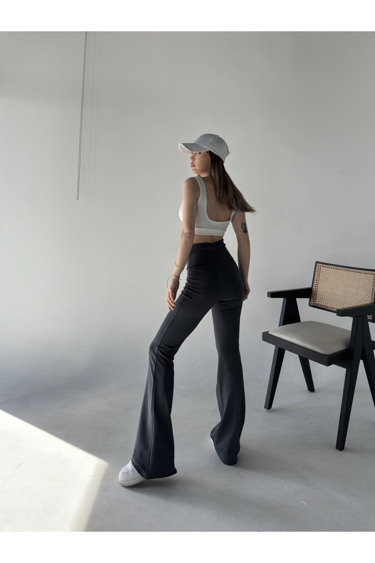 Kadın Madonna Beli Katlamalı İspanyol Tayt Pantolon Siyah Gri
