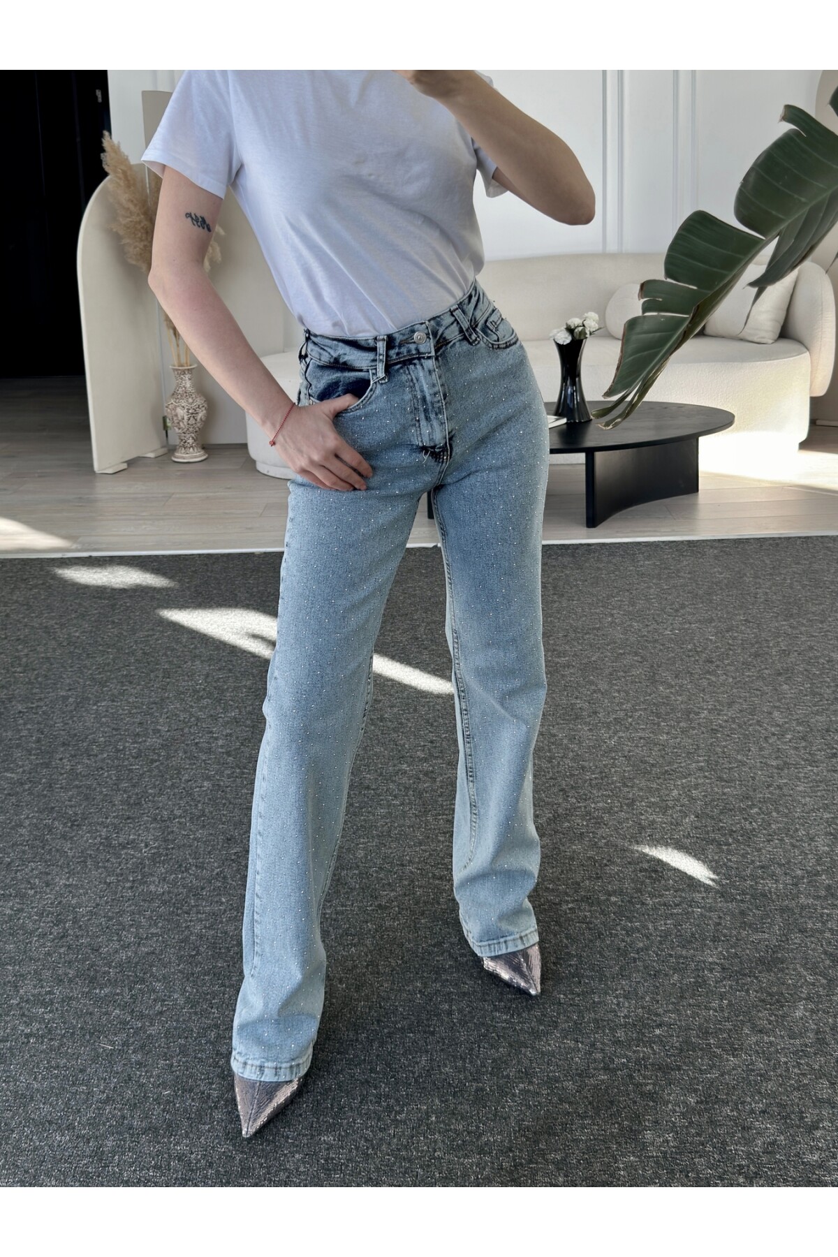 Kadın Marka Model Taş Detaylı Yüksek Bel Jean