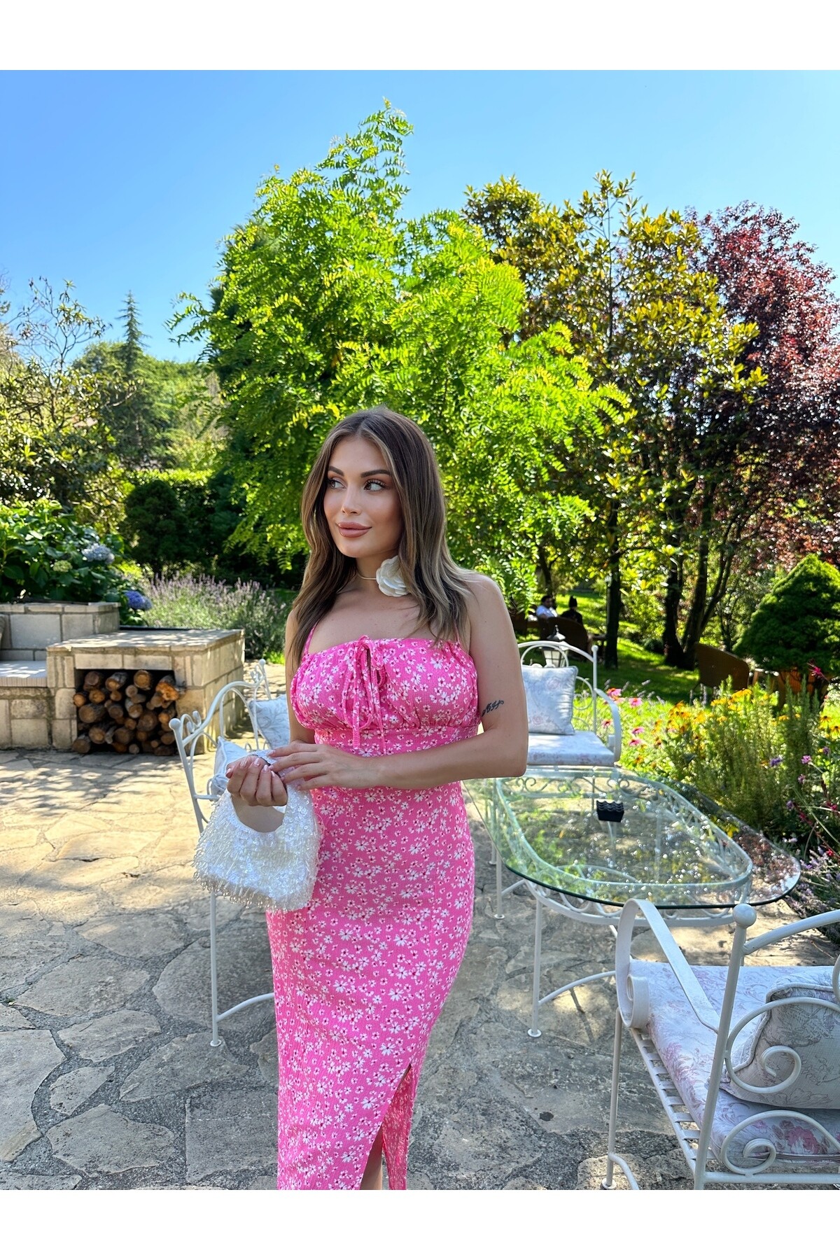 Kadın Önü Bağlamalı Kare Yaka Yırtmaçlı Midi Boy Elbise  Pembe