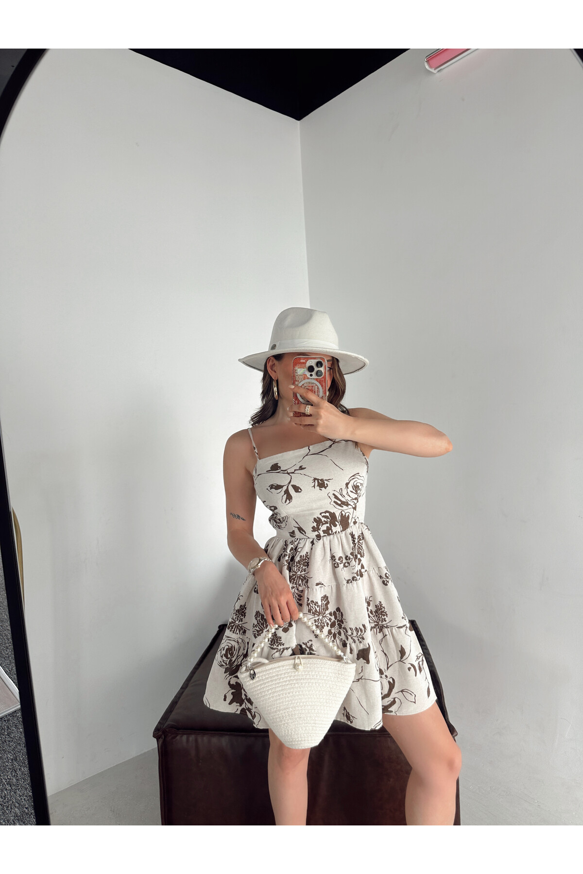 Kadın Orjinal Marka Astarlı Ayarlanabilir Askılı Keten Elbise  Beyaz