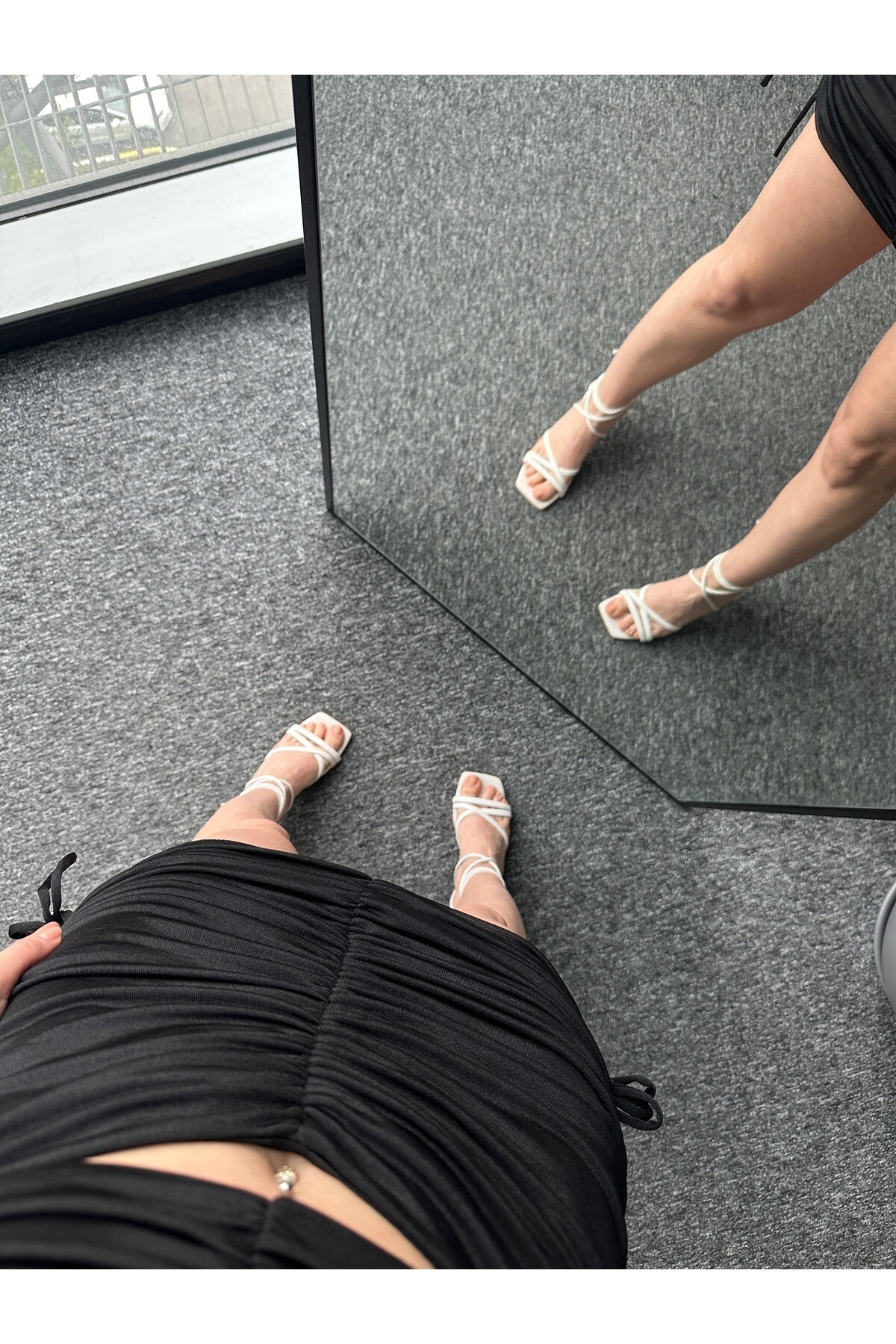 Kadın Siyah Buzzy Kumaş Büzgülü Ayarlanabilir Etek Takım