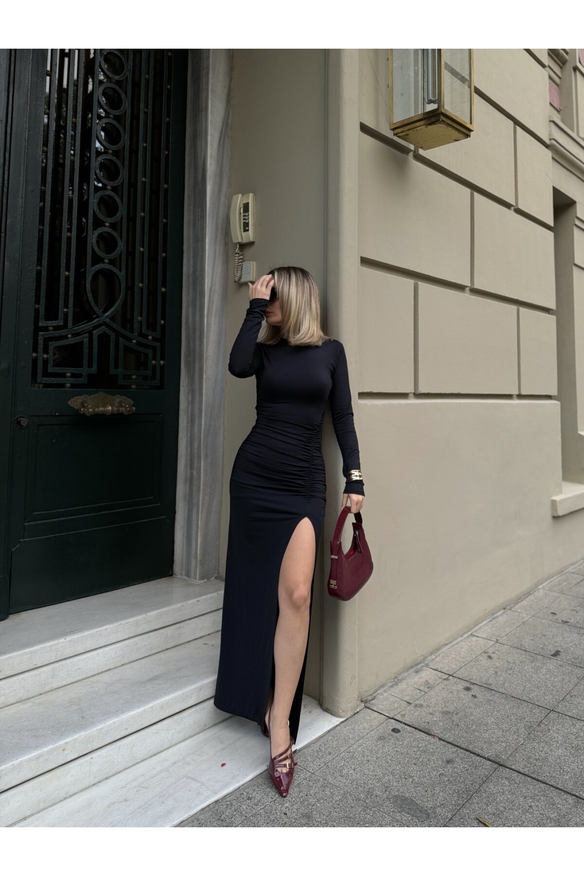 Kadın Siyah Yırtmaçlı Drape Detay Elbise