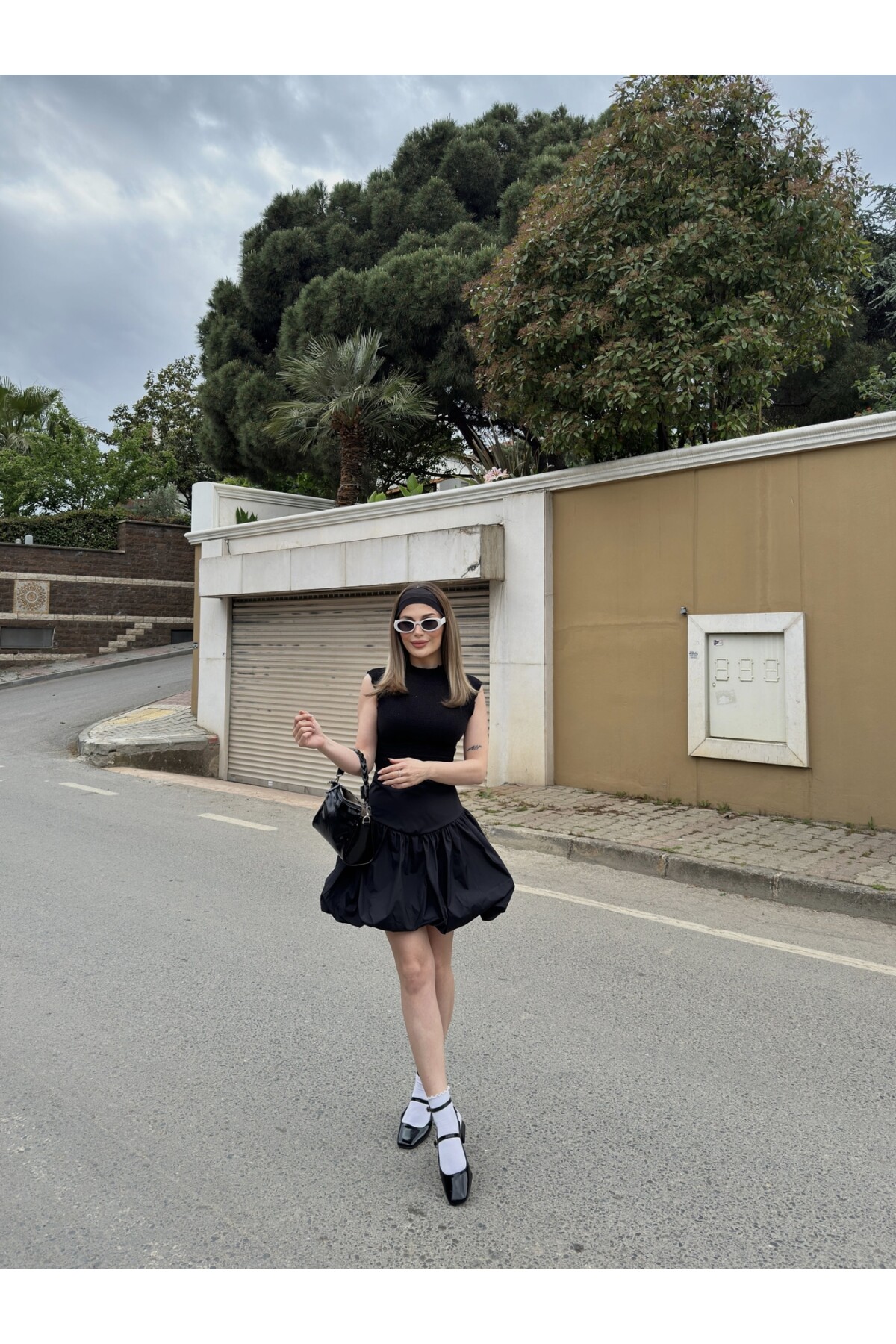 Kadın Siyah Yüksek Bel Balon Etek