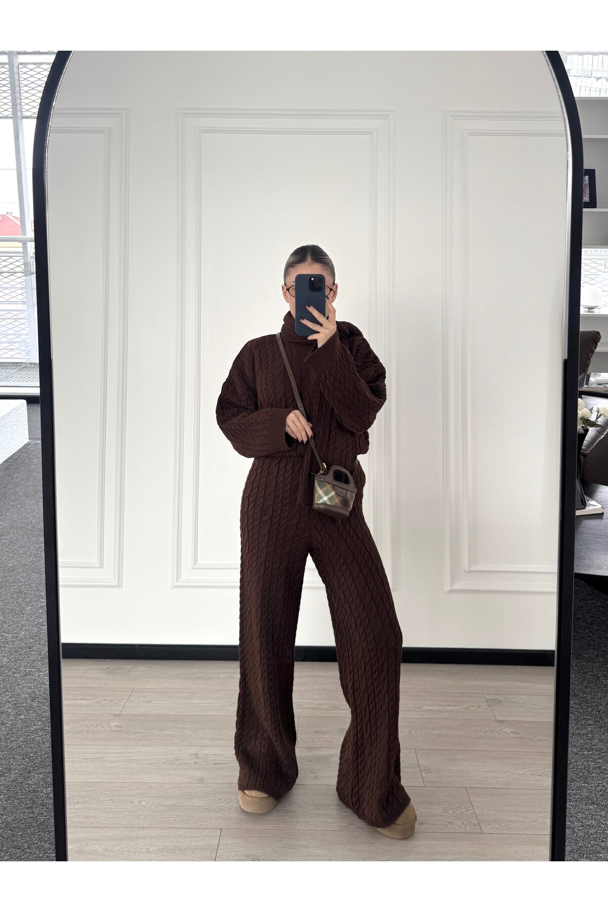 Kahverengi Atkılı Triko Takım