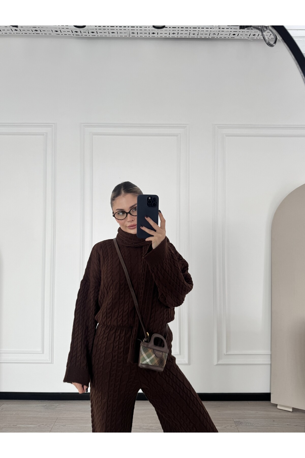 Kahverengi Atkılı Triko Takım