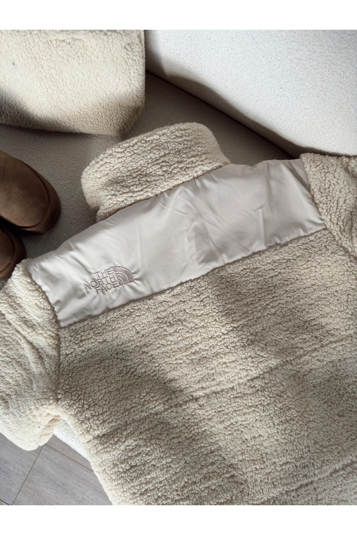 Orjinal Marka Astarlı Peluş Mont