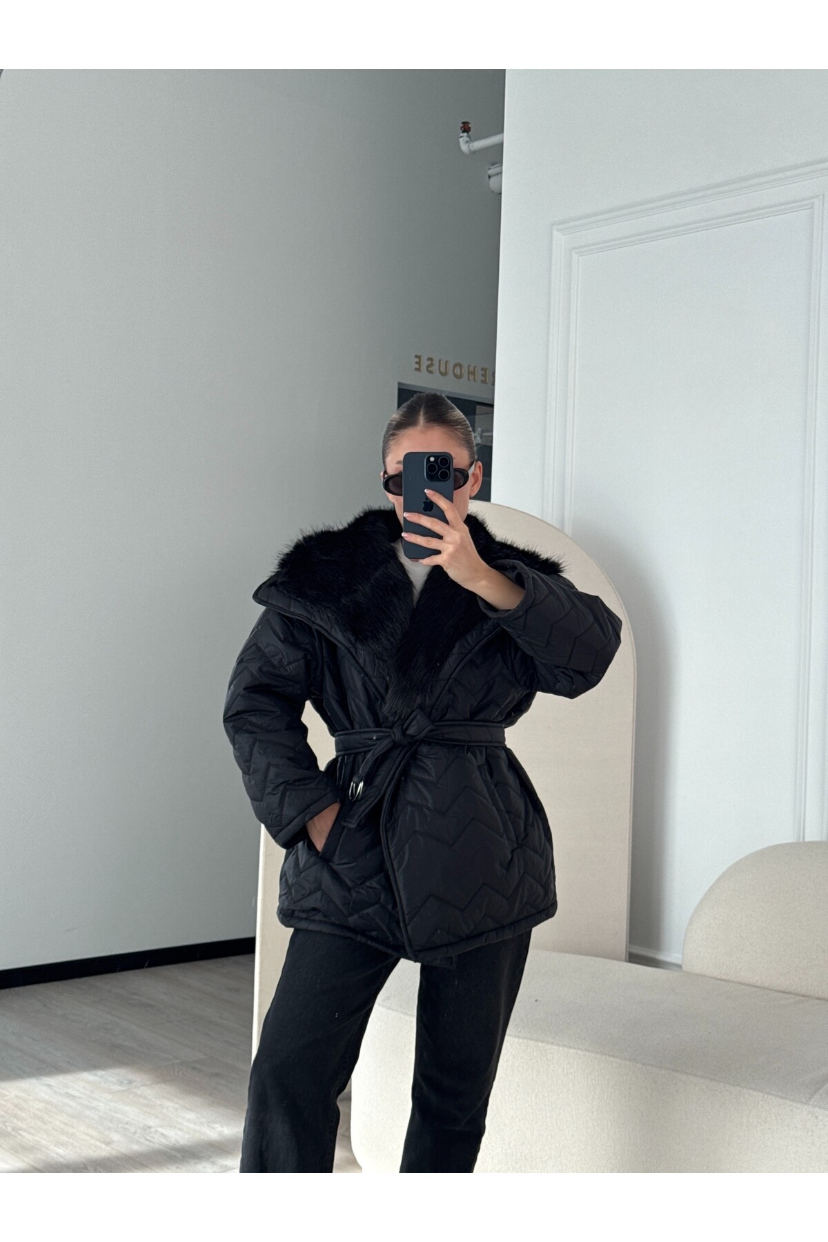 Premium Kürk Yakalı Mont